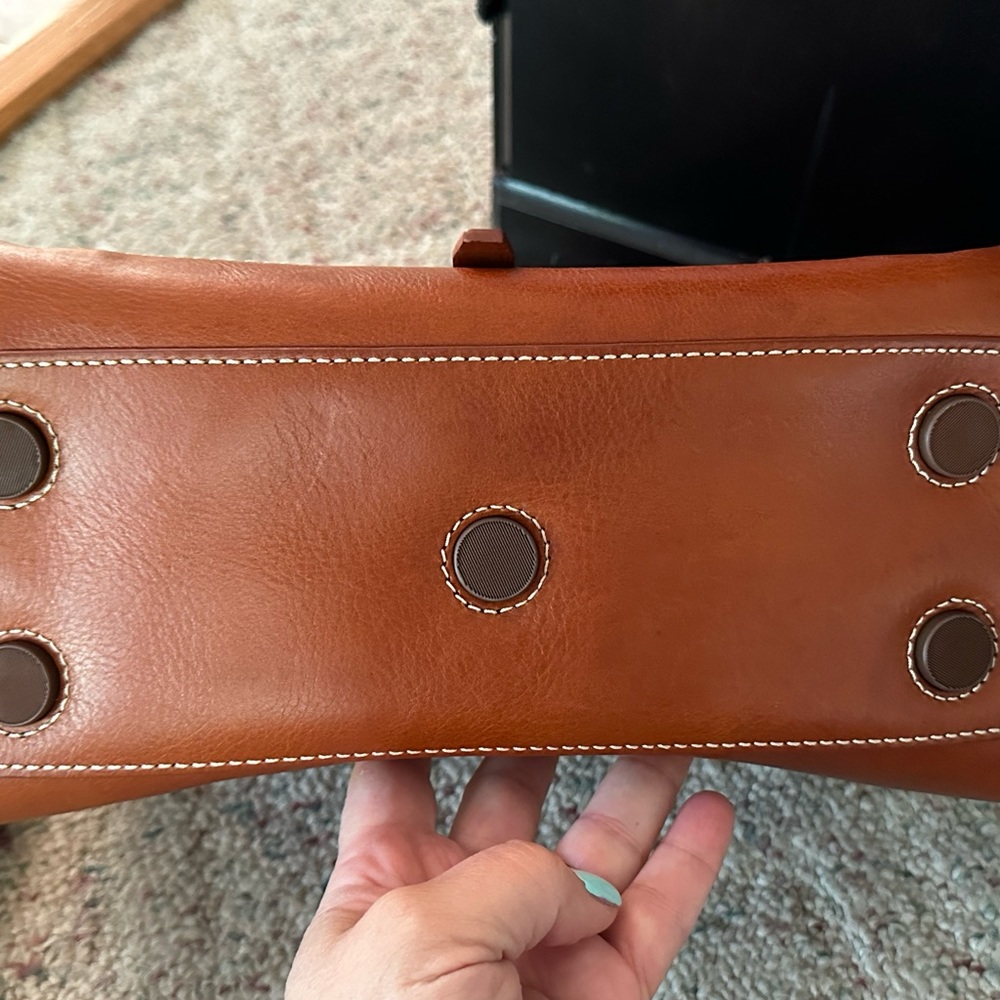 Dooney & Bourke Handbag - Picture 2 of 13